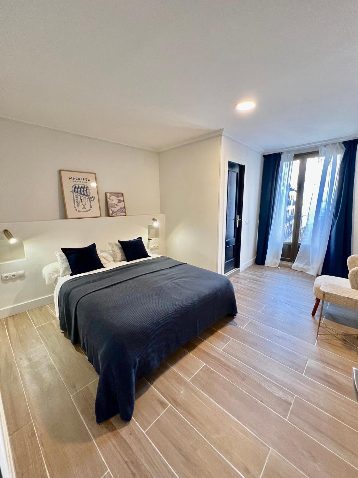 Albergue Miguel Angel Madrid Eksteriør bilde
