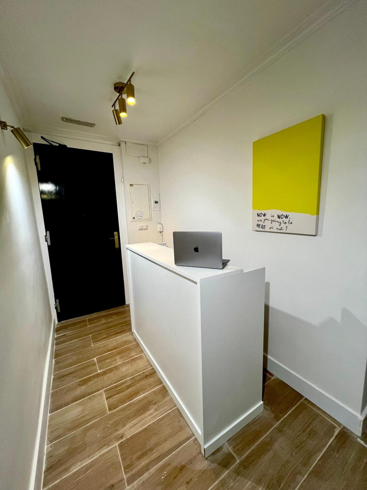 Albergue Miguel Angel Madrid Eksteriør bilde